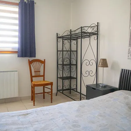Location Climatise Avec Piscine Commune En Ardeche Holiday home *