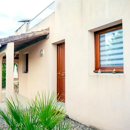 Location Climatise Avec Piscine Commune En Ardeche Holiday home