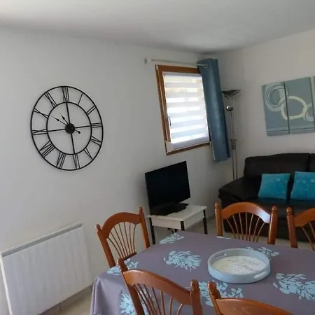 Holiday home Location Climatise Avec Piscine Commune En Ardeche *